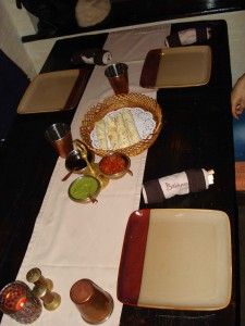 Şangay - Bakhura Hint Restoranı - Masa Düzeni